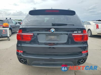 Zdjęcie 6 z 12 samochodu: 2013 BMW X5 XDRIVE35D VIN:5UXZW0C50D0B94954 - miniatura
