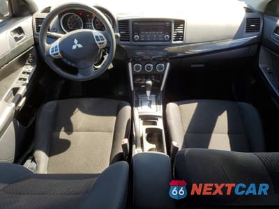 Zdjęcie 8 z 12 samochodu: 2016 MITSUBISHI LANCER ES VIN:JA32U2FUXGU004447 - miniatura