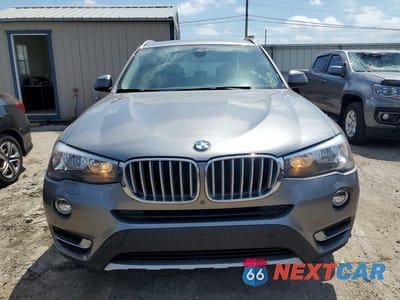 Piąte zdjęcie samochodu w środku: 2017 BMW X3 XDRIVE28I VIN:5UXWX9C38H0T24842 - miniatura