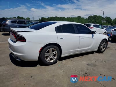 Trzecie zdjęcie samochodu z tyłu: 2019 DODGE CHARGER SXT VIN:2C3CDXBG1KH720060 - miniatura