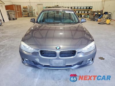 Piąte zdjęcie samochodu w środku: 2014 BMW 328 XI SULEV VIN:WBA3B5C54EF599949 - miniatura