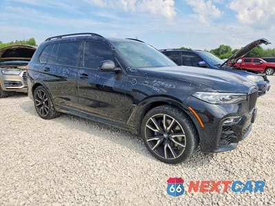 Czwarte zdjęcie samochodu z boku: 2020 BMW X7 XDRIVE40I VIN:5UXCW2C09L9D04559 - miniatura