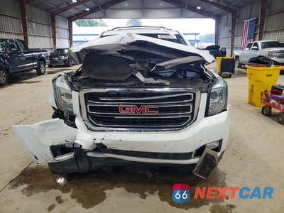 Piąte zdjęcie samochodu w środku: 2019 GMC YUKON XL C1500 SLT VIN:1GKS1GKC2KR159420 - miniatura