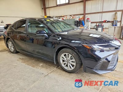 Czwarte zdjęcie samochodu z boku: 2026 TOYOTA CAMRY LE VIN:4T1DAACK7TU210346 - miniatura