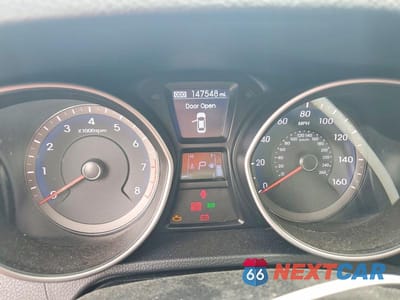 Zdjęcie 9 z 12 samochodu: 2014 HYUNDAI ELANTRA GT BASE VIN:KMHD35LH1EU172010 - miniatura