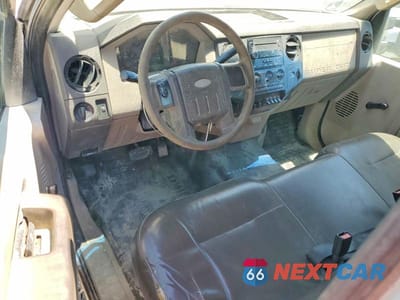 Zdjęcie 8 z 12 samochodu: 2009 FORD F350 SUPER DUTY VIN:1FDWX34569EA33139 - miniatura