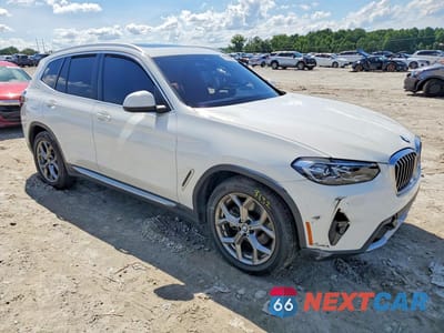 Czwarte zdjęcie samochodu z boku: 2023 BMW X3 SDRIVE30I VIN:5UX43DP01P9R49017 - miniatura