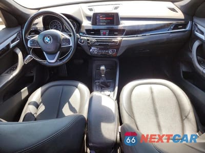 Zdjęcie 8 z 12 samochodu: 2018 BMW X1 SDRIVE28I VIN:WBXHU7C35J5H41566 - miniatura