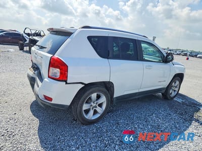 Trzecie zdjęcie samochodu z tyłu: 2012 JEEP COMPASS SPORT VIN:1C4NJCBB8CD639405 - miniatura