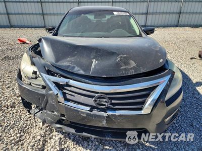 Piąte zdjęcie samochodu w środku: 2015 NISSAN ALTIMA 2.5 S VIN:1N4AL3AP5FN893938 - miniatura