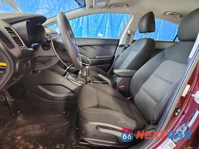 Zdjęcie 7 z 12 samochodu: 2017 KIA FORTE VIN:3KPFK4A73HE118070 - miniatura