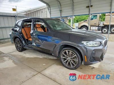 Czwarte zdjęcie samochodu z boku: 2023 BMW X3 XDRIVE30I VIN:5UX53DP04P9P80714 - miniatura