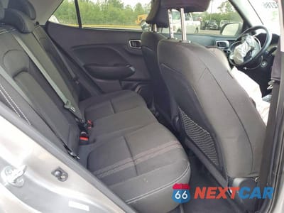 Zdjęcie 11 z 13 samochodu: 2023 HYUNDAI VENUE SEL VIN:KMHRC8A3XPU234327 - miniatura