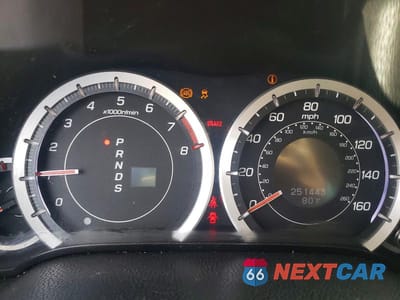 Zdjęcie 9 z 12 samochodu: 2012 ACURA TSX VIN:JH4CU2F41CC003160 - miniatura
