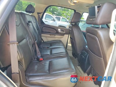 Zdjęcie 11 z 14 samochodu: 2010 CADILLAC ESCALADE PLATINUM HYBRID VIN:1GYUKFEJ3AR199004 - miniatura
