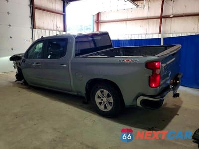 Drugie zdjęcie samochodu z przodu: 2026 CHEVROLET SILVERADO K1500 LT VIN:2GCUKDED2T1110538 - miniatura