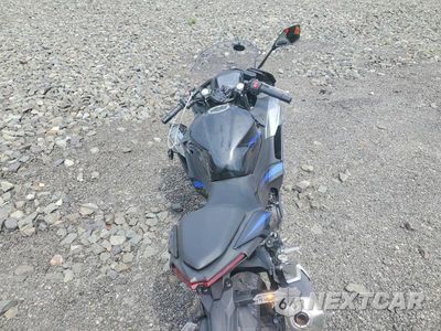Zdjęcie 6 z 9 samochodu: 2025 KAWASAKI EX500 A VIN:ML5EXGJ15SDA52122 - miniatura