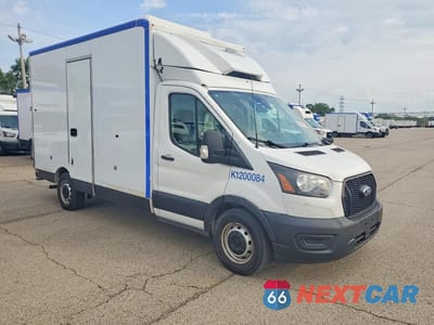 Czwarte zdjęcie samochodu z boku: 2020 FORD TRANSIT T-350 VIN:1FDBW5Z80LKB07468 - miniatura