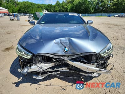 Piąte zdjęcie samochodu w środku: 2021 BMW M850XI VIN:WBAFY4C06MCG49943 - miniatura