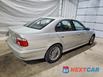 Trzecie zdjęcie samochodu z tyłu: 2001 BMW 540 I AUTOMATIC VIN:WBADN63441GM70798 - miniatura