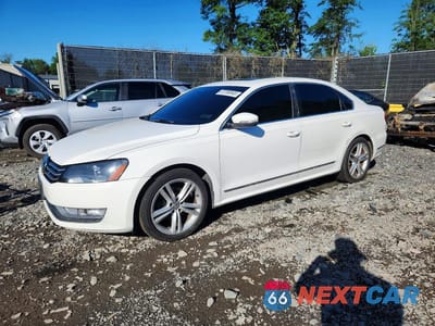 2015 VOLKSWAGEN PASSAT SE 1VWBT7A30FC005124 - główne zdjęcie licytacji z USA - miniatura