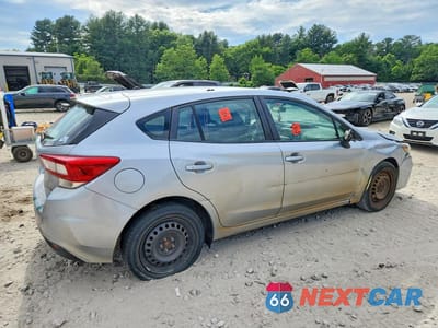 Trzecie zdjęcie samochodu z tyłu: 2019 SUBARU IMPREZA VIN:4S3GTAA69K1727553 - miniatura