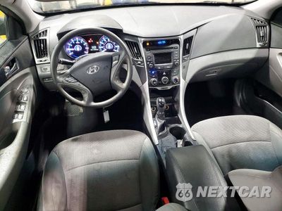 Zdjęcie 8 z 12 samochodu: 2014 HYUNDAI SONATA GLS VIN:5NPEB4ACXEH925525 - miniatura