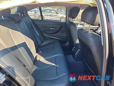 Zdjęcie 10 z 12 samochodu: 2018 BMW 320 XI VIN:WBA8E5G59JNV01828 - miniatura