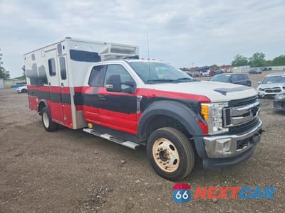 Czwarte zdjęcie samochodu z boku: 2017 FORD F550 SUPER DUTY VIN:1FD0X5HT9HED73071 - miniatura