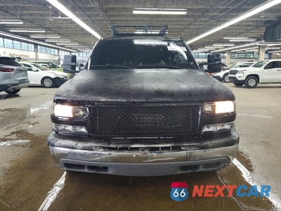 Piąte zdjęcie samochodu w środku: 2001 CHEVROLET TAHOE K1500 VIN:1GNEK13T51J261218 - miniatura