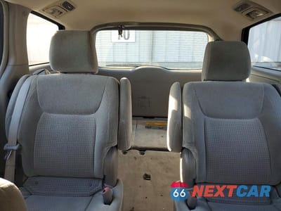Zdjęcie 10 z 13 samochodu: 2009 TOYOTA SIENNA CE 7-PASSENGER VIN:5TDZK23C69S280617 - miniatura
