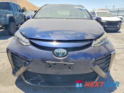 Piąte zdjęcie samochodu w środku: 2018 TOYOTA MIRAI BASE VIN:JTDBVRBD7JA004525 - miniatura
