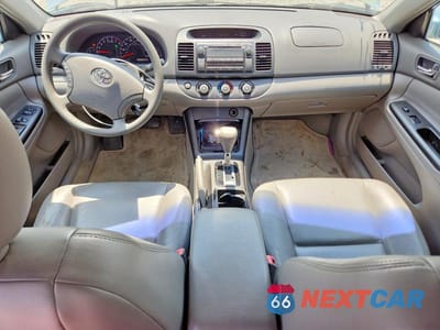 Zdjęcie 8 z 12 samochodu: 2006 TOYOTA CAMRY LE VIN:4T1BE32K56U715525 - miniatura