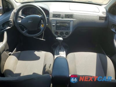 Zdjęcie 8 z 12 samochodu: 2007 FORD FOCUS ZX5 VIN:1FAHP37N57W306691 - miniatura