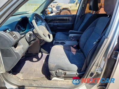 Zdjęcie 7 z 12 samochodu: 2005 HONDA CR-V LX VIN:JHLRD68565C019806 - miniatura