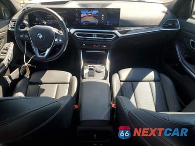Zdjęcie 8 z 12 samochodu: 2024 BMW 330XI VIN:3MW89FF04R8D99904 - miniatura