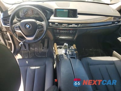 Zdjęcie 8 z 13 samochodu: 2014 BMW X5 XDRIVE35I VIN:5UXKR0C50E0H18243 - miniatura