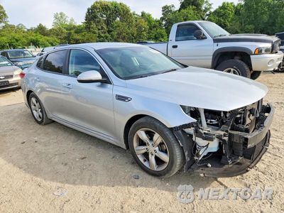 Czwarte zdjęcie samochodu z boku: 2020 KIA OPTIMA LX VIN:5XXGT4L3XLG430561 - miniatura
