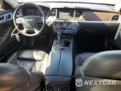 Zdjęcie 8 z 12 samochodu: 2015 HYUNDAI GENESIS 3.8L VIN:KMHGN4JE7FU029722 - miniatura
