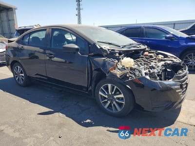 Czwarte zdjęcie samochodu z boku: 2025 NISSAN VERSA SV VIN:3N1CN8EV1SL830917 - miniatura