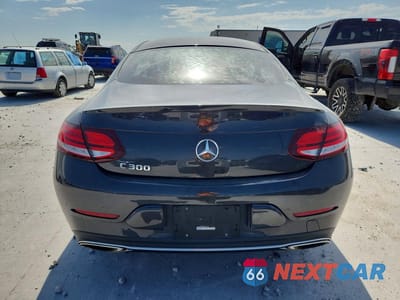 Zdjęcie 6 z 13 samochodu: 2019 MERCEDES-BENZ C 300 VIN:WDDWJ8DB5KF843151 - miniatura