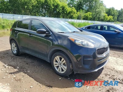 Czwarte zdjęcie samochodu z boku: 2017 KIA SPORTAGE LX VIN:KNDPM3AC5H7189230 - miniatura