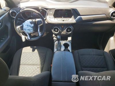 Zdjęcie 8 z 13 samochodu: 2020 CHEVROLET BLAZER 2LT VIN:3GNKBHRS1LS582801 - miniatura