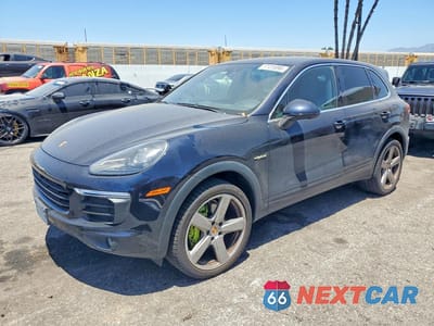 2016 PORSCHE CAYENNE SE HYBRID WP1AE2A2XGLA64426 - główne zdjęcie licytacji z USA - miniatura