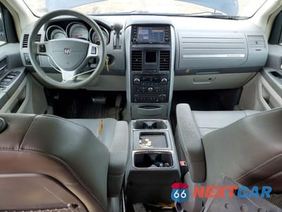 Zdjęcie 8 z 13 samochodu: 2009 DODGE GRAND CARAVAN SXT VIN:2D8HN54X99R616907 - miniatura