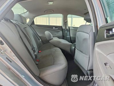 Zdjęcie 10 z 12 samochodu: 2013 HYUNDAI SONATA GLS VIN:5NPEB4ACXDH803956 - miniatura