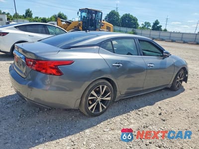 Trzecie zdjęcie samochodu z tyłu: 2016 NISSAN MAXIMA 3.5 SL VIN:1N4AA6AP6GC388981 - miniatura
