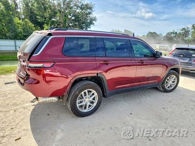 Trzecie zdjęcie samochodu z tyłu: 2021 JEEP GRAND CHEROKEE L LAREDO VIN:1C4RJJAGXM8175370 - miniatura