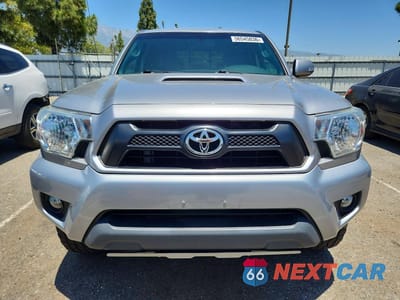 Piąte zdjęcie samochodu w środku: 2015 TOYOTA TACOMA DOUBLE CAB PRERUNNER VIN:3TMJU4GN8FM187303 - miniatura