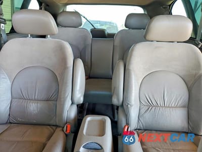 Zdjęcie 10 z 13 samochodu: 2002 CHRYSLER TOWN & COUNTRY LIMITED VIN:2C8GP64L92R613047 - miniatura